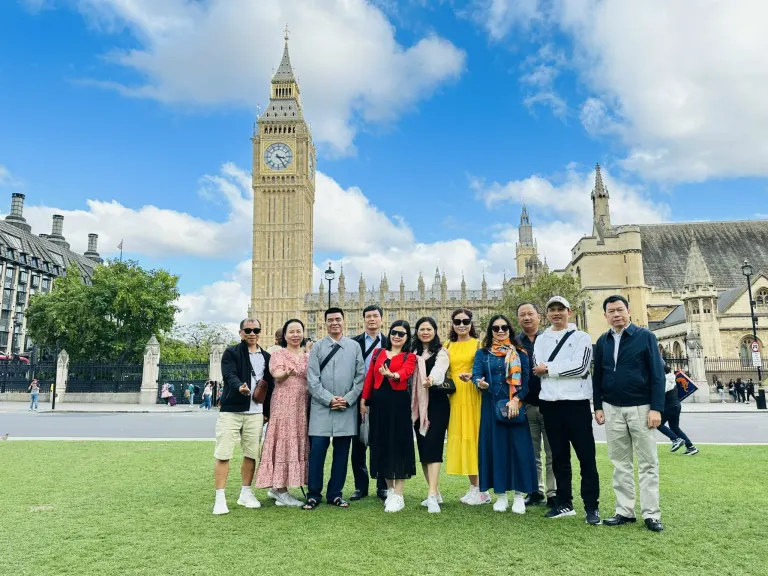 Đoàn Khám phá UK khởi hành 23/09/2023 – ảnh 4